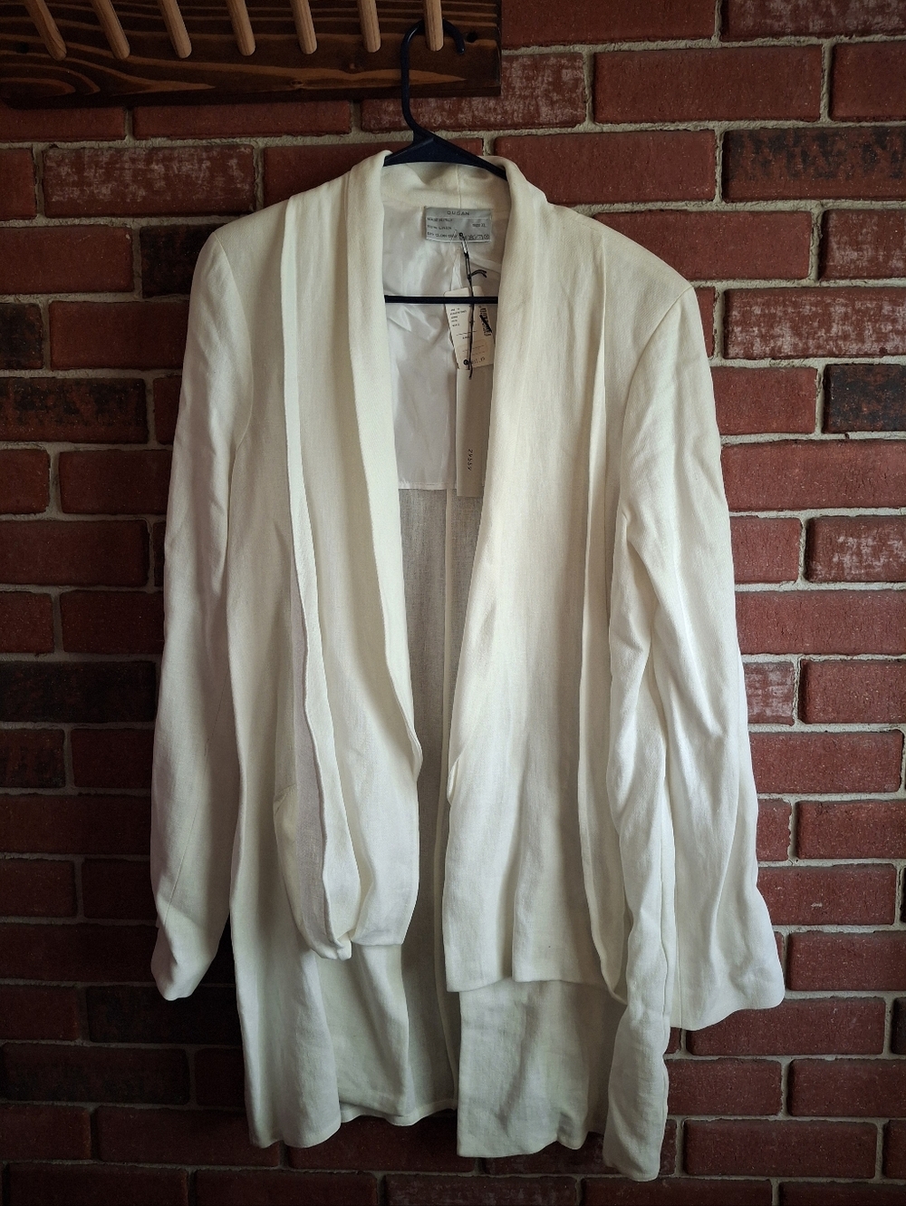 Dusan white linen blazer Size XL